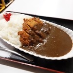 Castle - 2015年3月　カツカレー大盛り【900円】メニューには書いてなかったですが+50円でOKでした♪