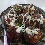 Takoyaki Satsukien - 6個200円、小ぶりですが美味しくてお値打ち♪