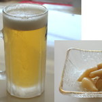 Kisarazu Ikayaki Hon Ten - 生ビール。単品だと４５０円。らっきょうはオマケです。