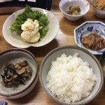 知床らうす亭 - 刺身定食④