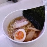 魚べい - こだわり醤油ラーメンあっさり