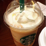 Starbucks Coffee Fukuoka Shingu Ten - ピーチinピーチ フラペチーノ 610円
      