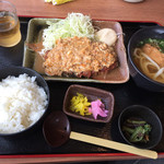 Teuchi Soba Udon Tsutsumi - かつとじ定食