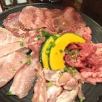 Shichirin Yakiniku Anan Musashikosugi Ten - 家族で焼き肉！