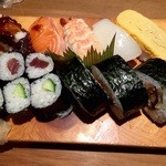 Ikedaya Sushi Kappo Ten Uno Shiten - 「上 盛り合せ」1,100円。