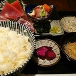 Kikuchi Ya Nakameguro - 鮮魚刺盛り定食（1000円）