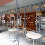 Books & Cafe - 