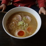 Furari - 豚骨醤油ラーメン味玉入り