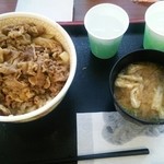 Sukiya Ion Tsuchiura Ten - 牛丼特盛と味噌汁