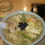 Sakae Shokudo - タンメン700円。下手なラーメン屋より、全然旨い。驚いた