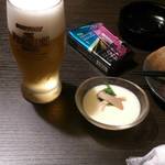 Kyobashi Private rooms DE Shokuzai Toiro Shukakusai - ビールとお通し