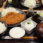 Tonkatsu Wakou Ion Ibaraki Ten - 特大ロースカツ御飯