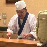 Uoshige Shun - 店主の日比野さん。掲載許諾済み