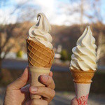 Kaida Kogen Ice cream Kobo - 栗あんソフト（411円）、とうもろこしソフト（361円）（2014/11）