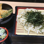 Tansei An - 2段せいろうどん(冷) 840円
                        天丼 500円