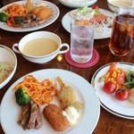 Lounge 23 - ランチバイキング2200円