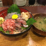 かもめ丸 - ぬまづ丼