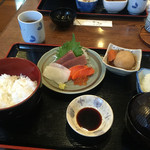 Gohan Dokoro Kan'ei Tei - 魚定食(刺身定食)