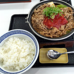 Yoshinoya Niyonhachigosen Toyota Ten - トマト牛鍋膳 大盛 税込730円
                      肉2倍盛 プラス税込300円