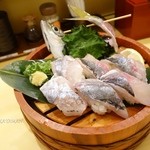 Nigiri Chojiro Hashimoto Ten - 2016年１月　泳がし鯵一匹にぎり【928円税込】歯ごたえ良すぎ！