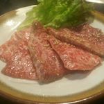 Wagyu Yakiniku Shuka Tsubaki En - 霜降りロース