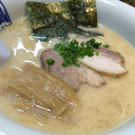 Fufu Ramen Chitosekarasuyama Ten - 豚骨ラーメン