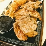 Steak Gusto Nagoya Yomogidai Ten - メガ盛り エビフライトッピング