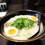 ら～めん幕末 - 2016年2月　豚骨ら～めん（硬麺、TP煮玉子）【690円+120円】