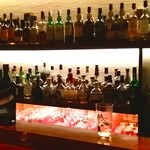 Saloon Bar 琥珀 - 