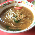 Horai - ミニラーメンって書いてあったけどミニじゃないよね⁉︎  