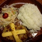 Bikkuri Donkey Yagitabashi Ten - 定番のチーズバーグディッシュ 