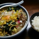 居酒屋　いち幸 - 特製ちゃんぽん(750円)ご飯付 
            ランチ時の値段です