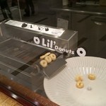 Lil' Donuts&Crepe Mitsui Outlet Park Sapporo Kitahiroshima Ten - 目の前で揚げてくれます。