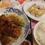 Bamiyan Tsuchiura Manabe Ten - 肉厚トンテキのもやしてんこと餃子・ごはんせっと 税込1,080円