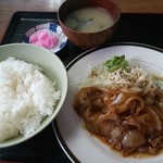 Goro - 焼肉定食　７００円