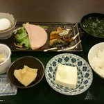 門前の湯 - 朝食(和)の一例