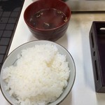 焼肉 大学 - ごはん　スープ