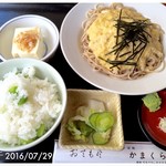 Kamakura - 皆様こんにちは。
                      
                      暑いですね〜
                      ランチ850円
                      いただきました。
                      やまかけ蕎麦と
                      枝豆ご飯。
                      
                      おいしかったです。
                      
                      午後もよろしく
                      お願いします。m(_ _)m