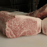 Awaji Kuroge Wagyu Yakiniku Sanrakuen Hon Ten - 