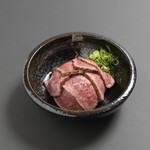 Awaji Kuroge Wagyu Yakiniku Sanrakuen Hon Ten - 