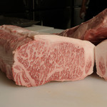 Awaji Kuroge Wagyu Yakiniku Sanrakuen Hon Ten - 