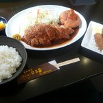 Tonkatsu Hiroki Tokuanhonten - 特選ヒレとんかつ＆海老クリームコロッケ定食＆カキフライ