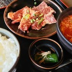 Sumibi Yakiniku Shichirinbo Ino Ten - 七輪房スペシャルランチ