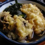 手打ちそば 松月庵 - セットの温蕎麦は舞茸天ぷら入りでした