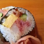 Sushi Dokoro Okumura - 海鮮太巻