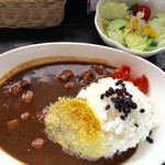 Yamabudo Noen Cafe Nono Ka - ランチセット800円の山ぶどうカレーとサラダ