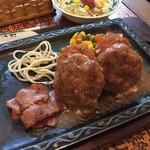 レストラン ベレーム - ベレームランチ

おいしく頂きました！
ハンバーグとクリームコロッケです。