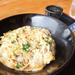 Gourmet House Yamaai - サービスデー火曜の親子丼300円