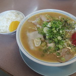 ラーメン旺 - ラーメン+ライス