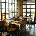 Cafe Miru - interior_02